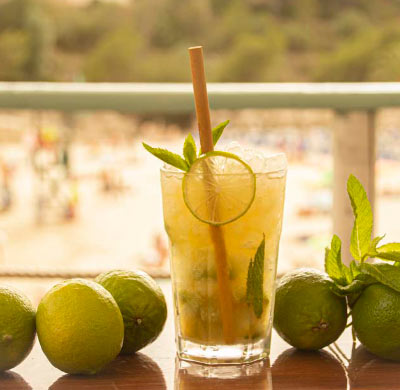 Mojitos in Santanyi beach